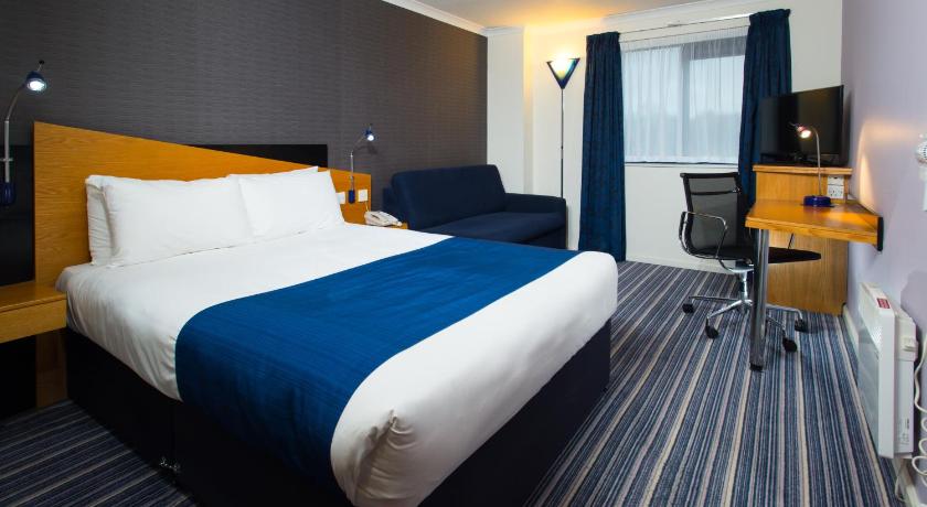 Holiday Inn Express Inverness