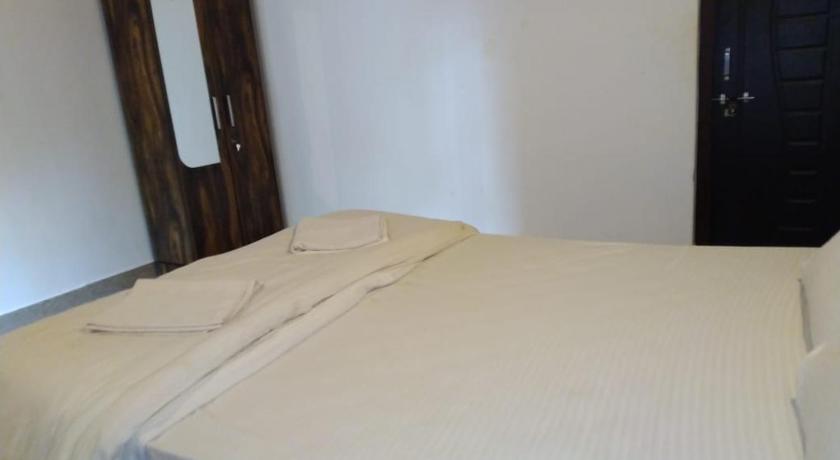 Coconut Tree Resort photo