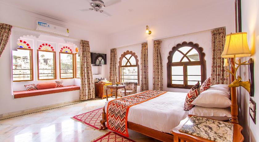Amet Haveli Hotel