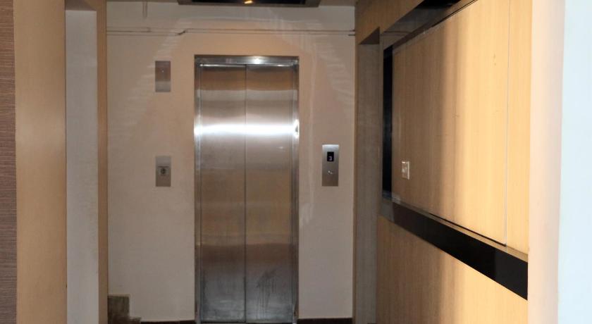 Hotel East Coast - image 8