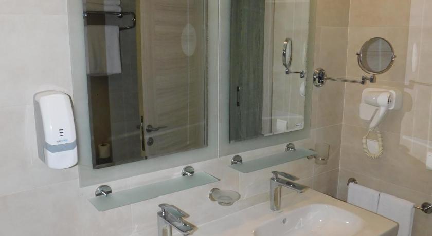 Image of Suite 2