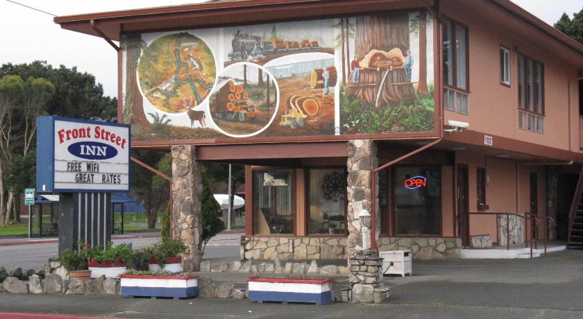 Front Street Inn photo