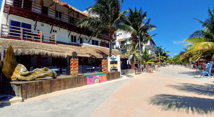 El Fuerte Beach Resort