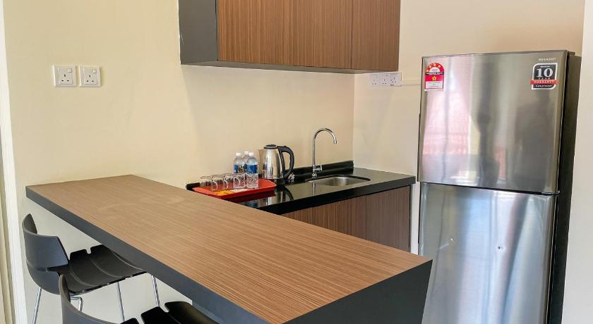 Image of Standard Triple Room 8