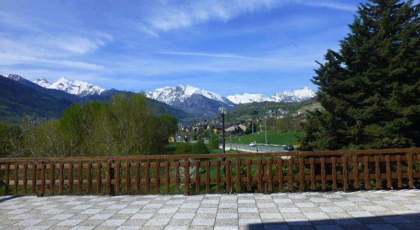 Hotel Beau Sejour photo