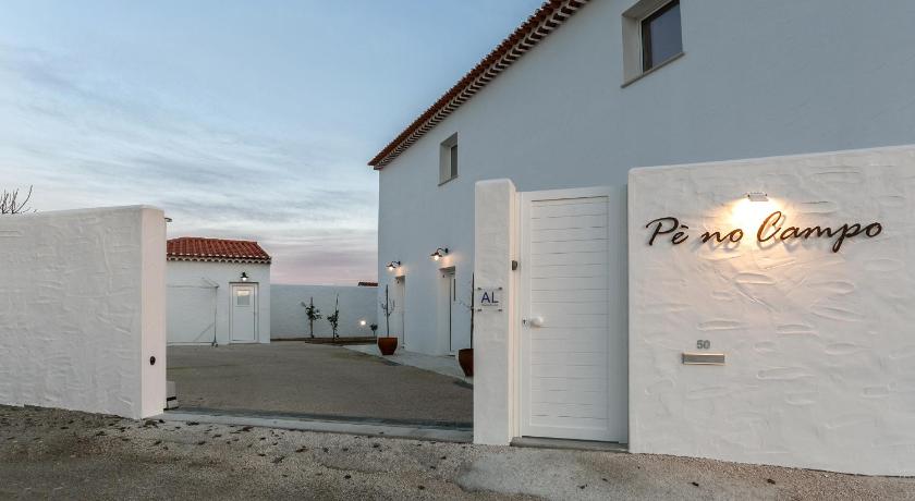 Pe no Campo Suites and Villa photo