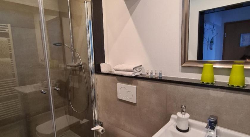Hotel Aleo photo