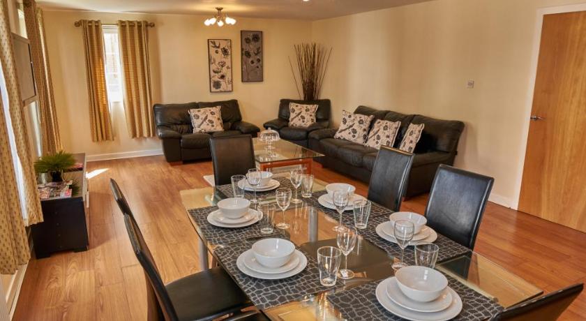 Image of Three-Bedroom Apartment (6 People) 4