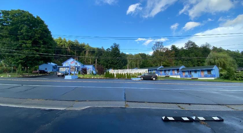 Hillside Motel — Hotel in Lake George (NY)
