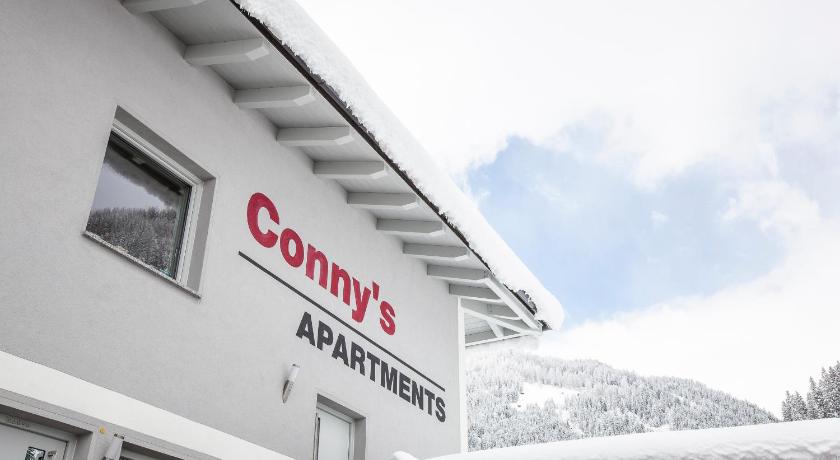 Conny's Apartments photo