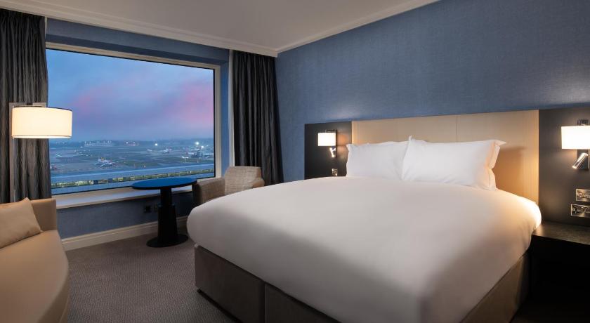 Image of Luxury Room, 1 Queen Bed 6