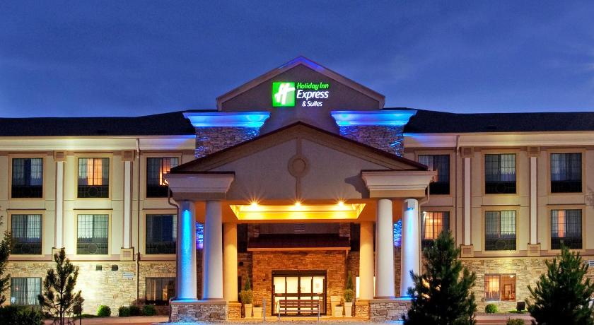 Holiday Inn Express Hotel & Suites Longmont