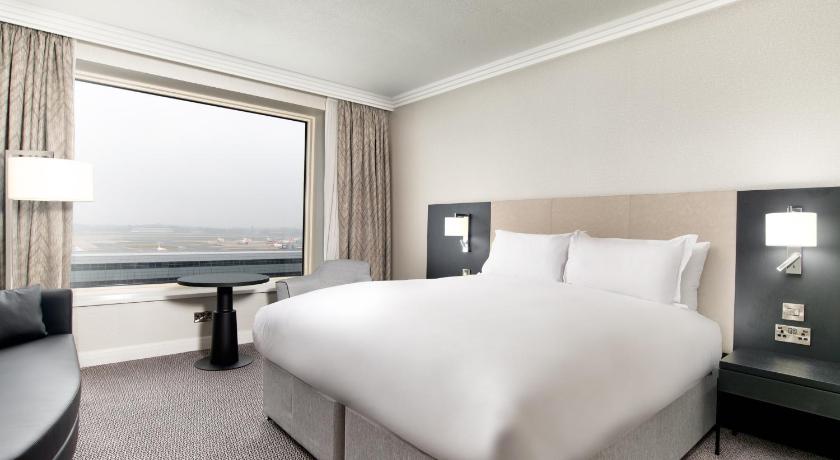 Image of Superior Room - 1 Queen Bed 3
