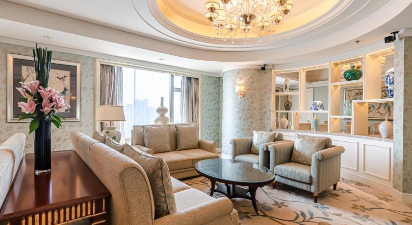 Image of Presidential Suite 3