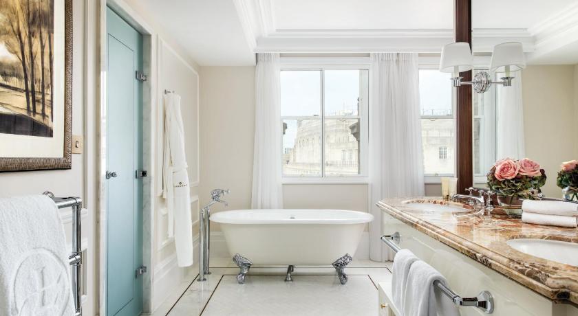 Image of One Bedroom Residence 2