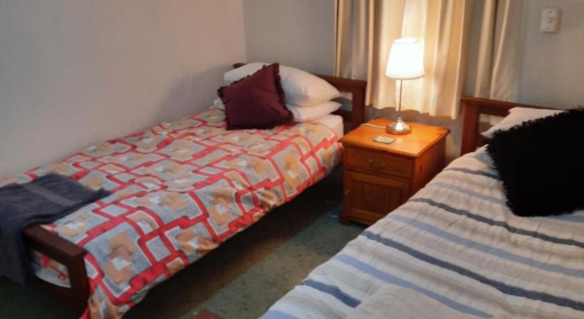 Comfortable Secure Homeshare NO QUARANTINE FACILITIES AVAILABLE — Hotel in Perth