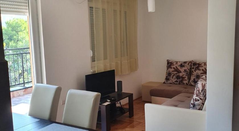 Apartman Nidzo
