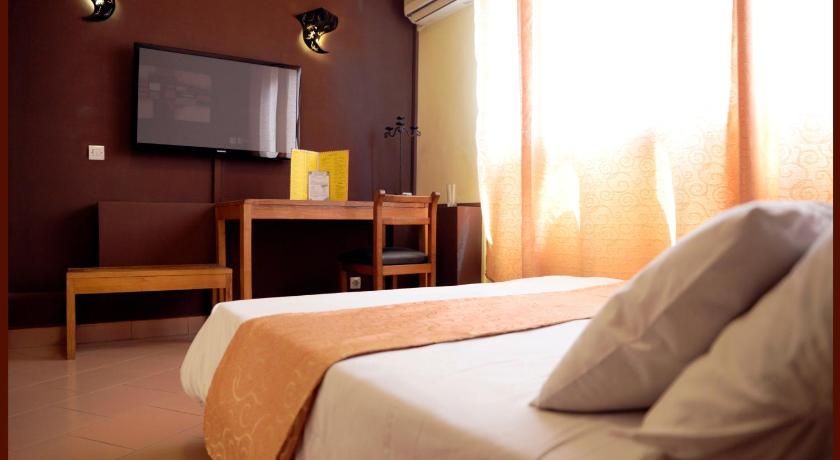 Bed, Hotel Le Relais Normand in Antananarivo