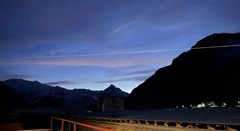 Belmonte Kazbegi photo