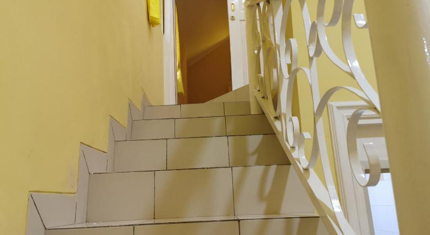 Villa kota bunga cipanas 3 kamar baru renovasi full wifi photo