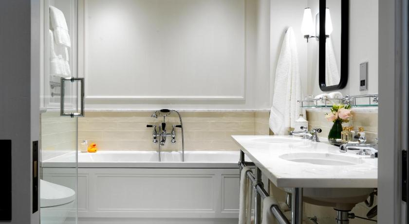 Image of Carriage House Room 2