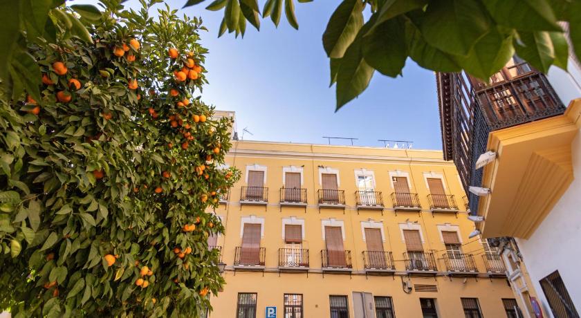 Nine O Clock San Agustin by Valcambre photo