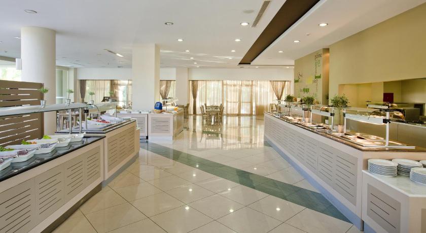 Kipriotis Maris Suites - All Inclusive