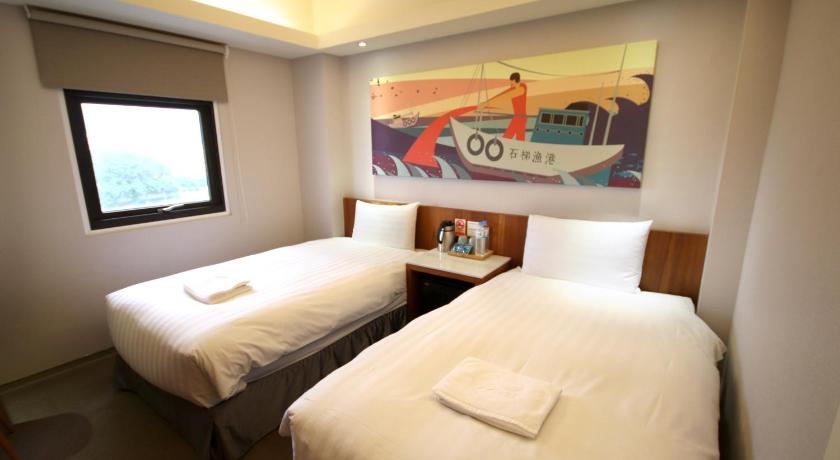 Image of Twin Room with Mountain View 1