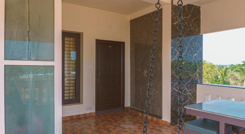 Pranaav Beach Resort photo