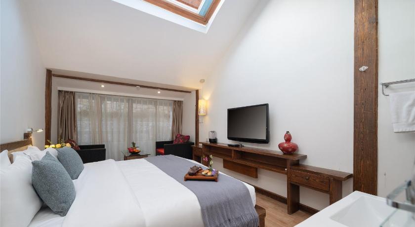 Lijiang Graceland Merry Hotel - image 25