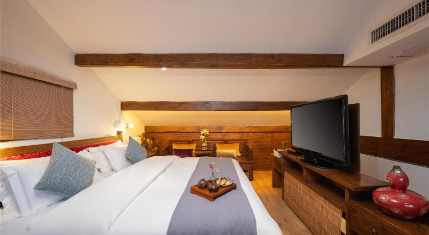 Lijiang Graceland Merry Hotel - image 22