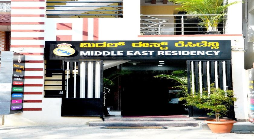 OYO 22471 Middle East Residency
