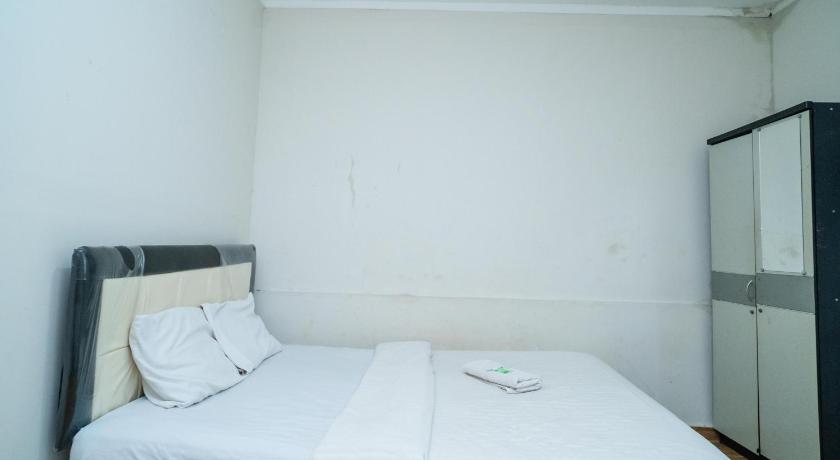 77 Guest House Serpong Mitra RedDoorz – Tangerang, ID