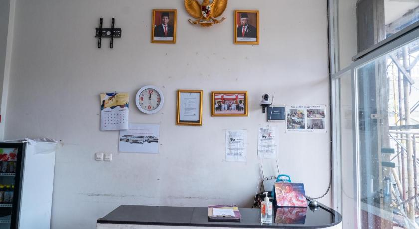 77 Guest House Serpong Mitra RedDoorz – Tangerang, ID