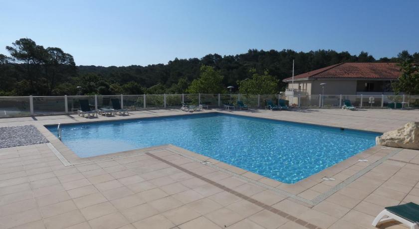 Image of Two-Bedroom Apartment - Pool Side 12