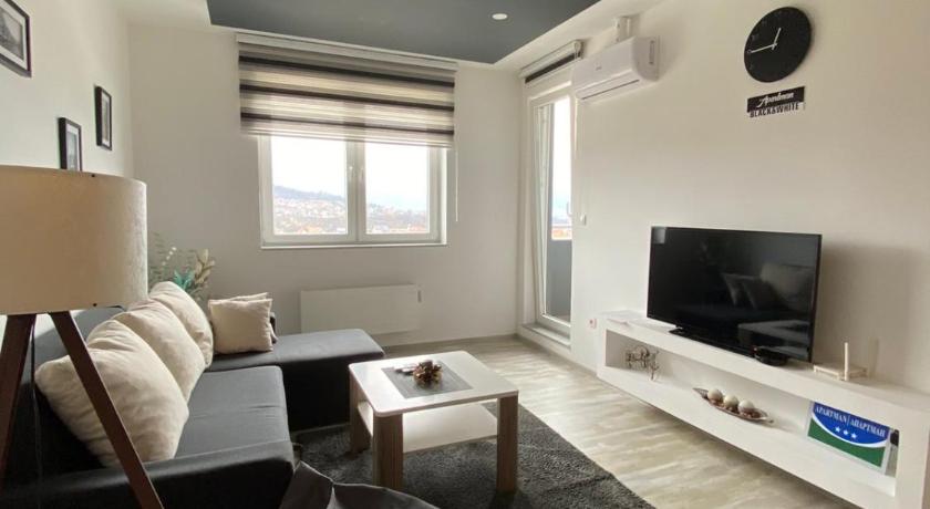 Sarajevo apartman Black&White photo