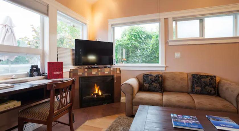Image of Family Ocean Lagoon Condo w/Loft, Kitchen 4