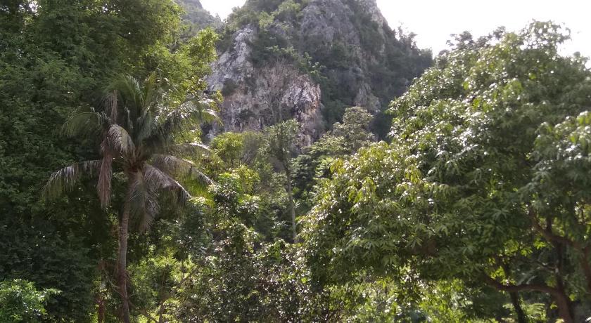 Kanchanaburi ชายเขาโฮมสเตย์ 4-Star Guesthouse view