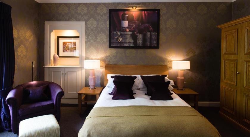 Image of Classic Room 3