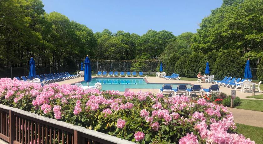 Sea Mist Resort a VRI Resort photo