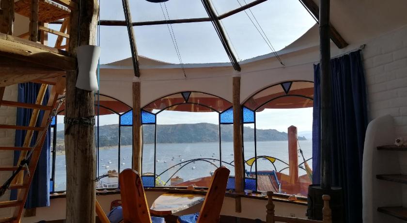 Image of Suite with Lake View 4