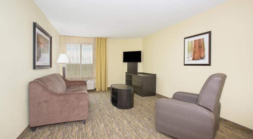 Candlewood Suites Longmont