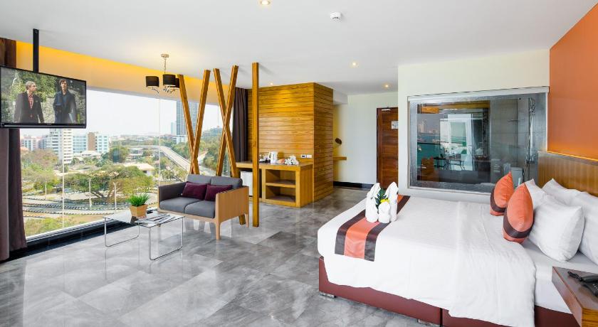 Image of Premium Ocean View 8