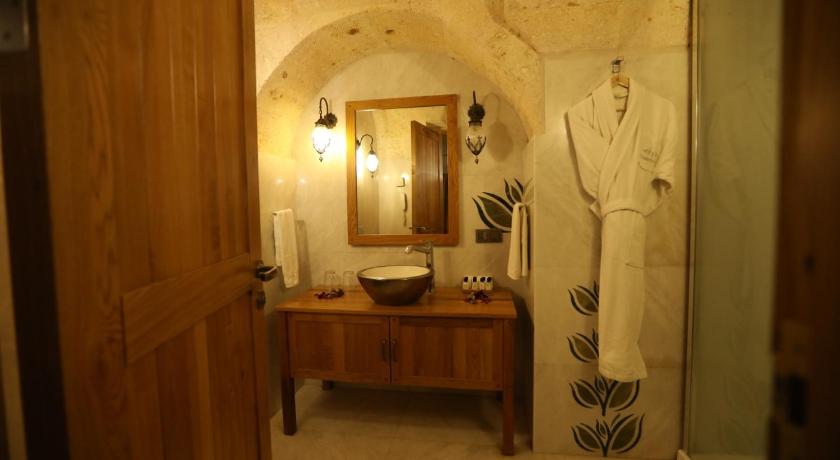 Anatelein Boutique Cave Hotel