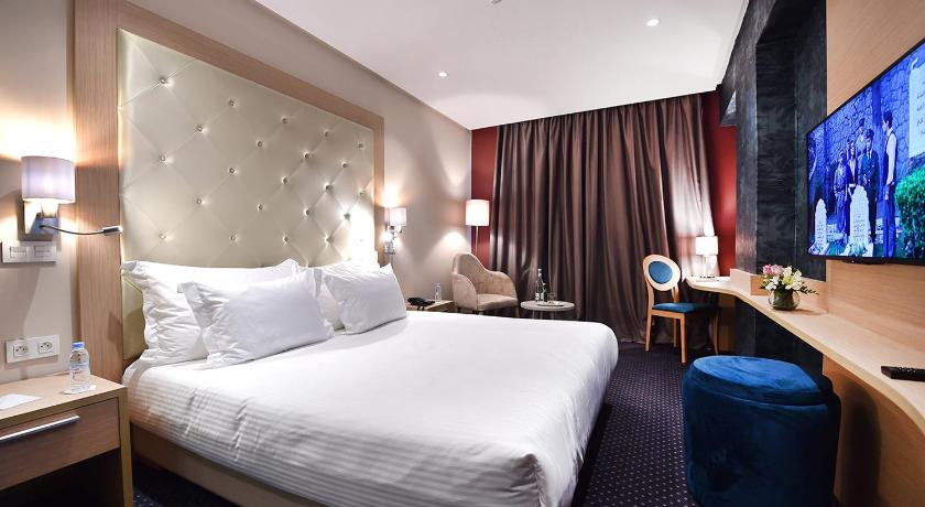 Image of Deluxe Room 0