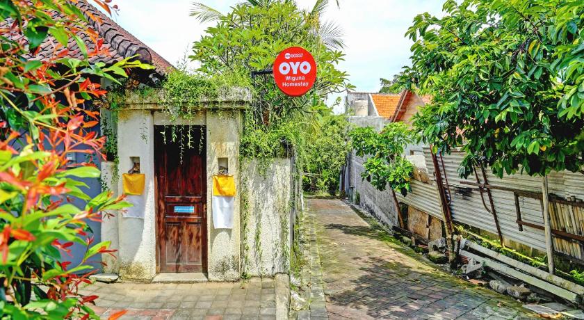 OYO 90337 Wiguna Homestay