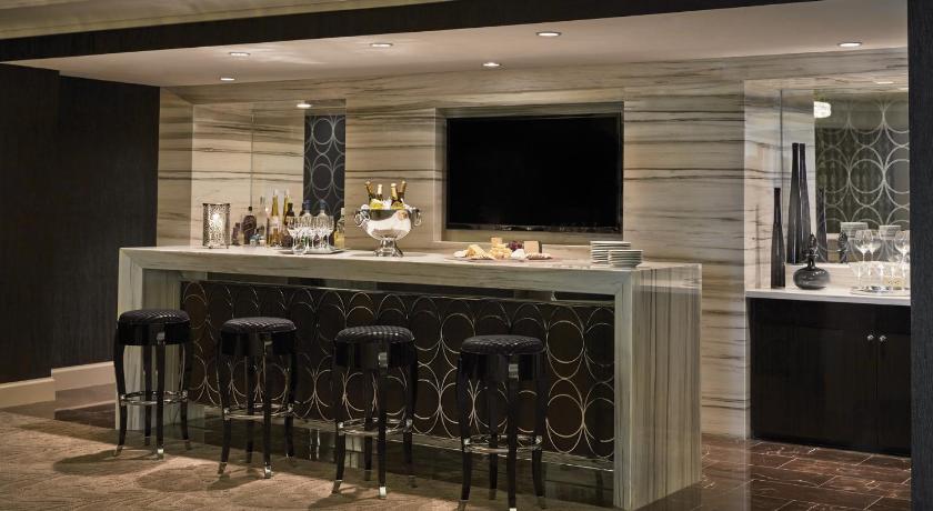 Image of Penthouse Suite 6