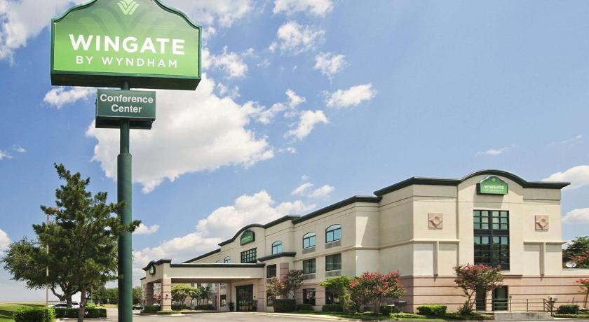 Wingate by Wyndham Round Rock Hotel & Conference Center