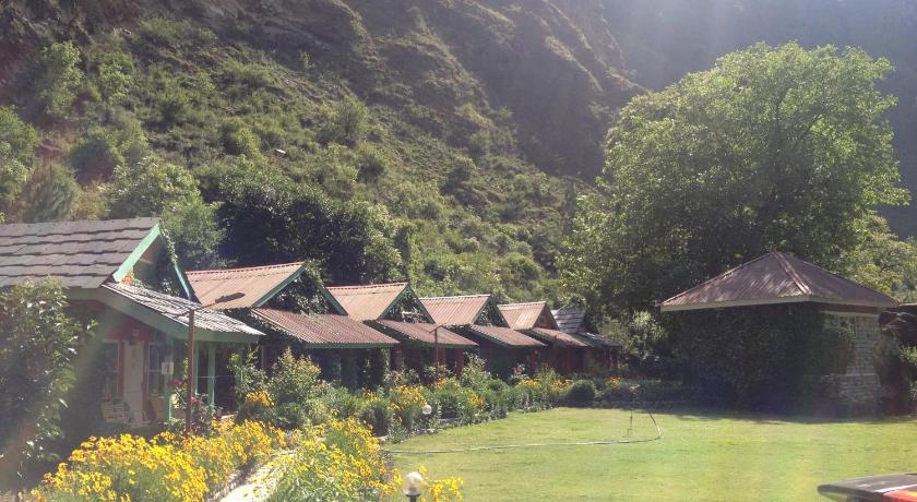 The Mother's Riverfront — Hotel in Gushaini