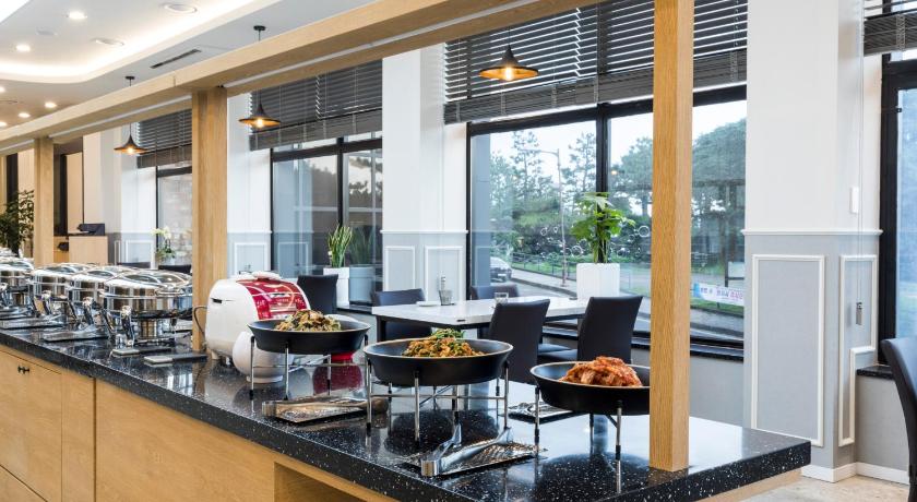 Jeju Casaloma hotel 4-Star Hotel room